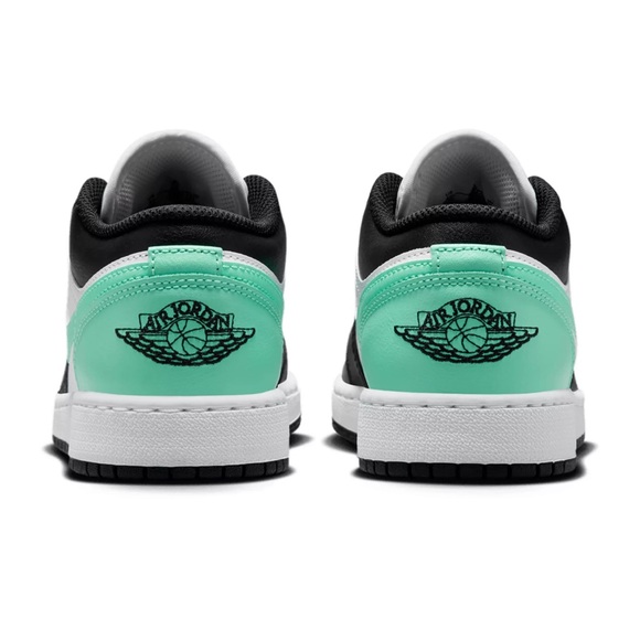 Nike Air Jordan 1 Low in White/Black/Teal… Size 6.5 Big Kids (8 wmn). Worn Once! - Picture 4 of 11